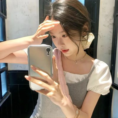 一半海水,一半火焰